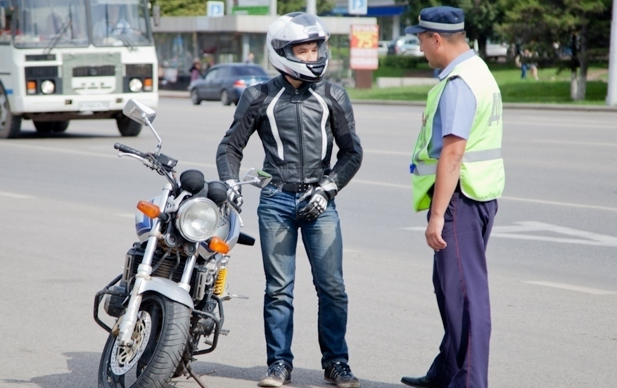 Полицейские Ростовской области привлекли к административной ответственности более трех с половиной тысяч мотоциклистов