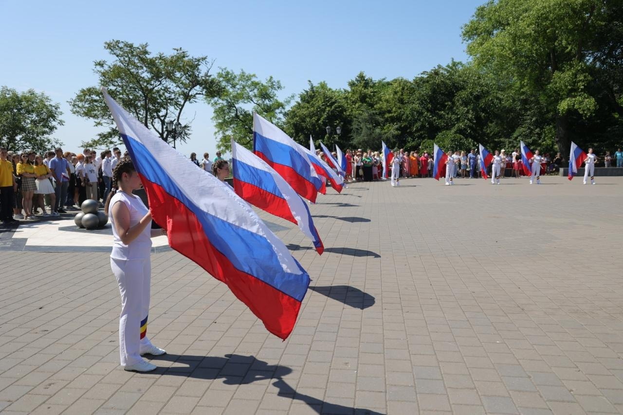 День России — завтра, но Таганрог начал отмечать уже сегодня